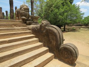09 aug f Polonnaruwa